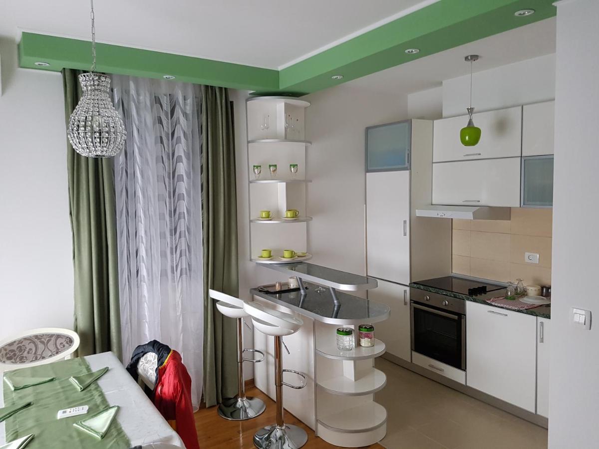 Bozovic Apartamento Bečići Exterior foto