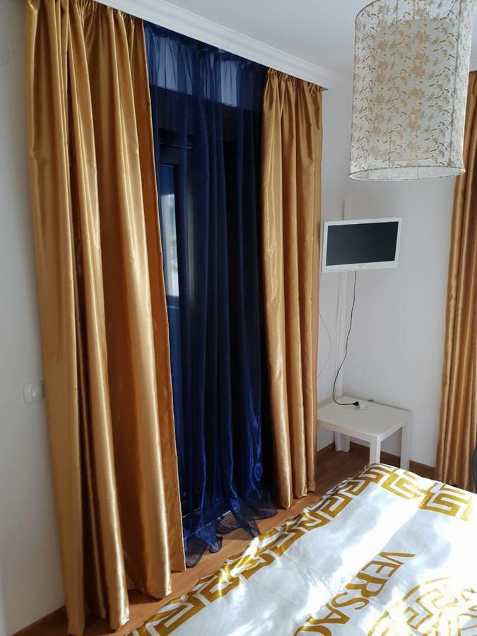 Bozovic Apartamento Bečići Exterior foto