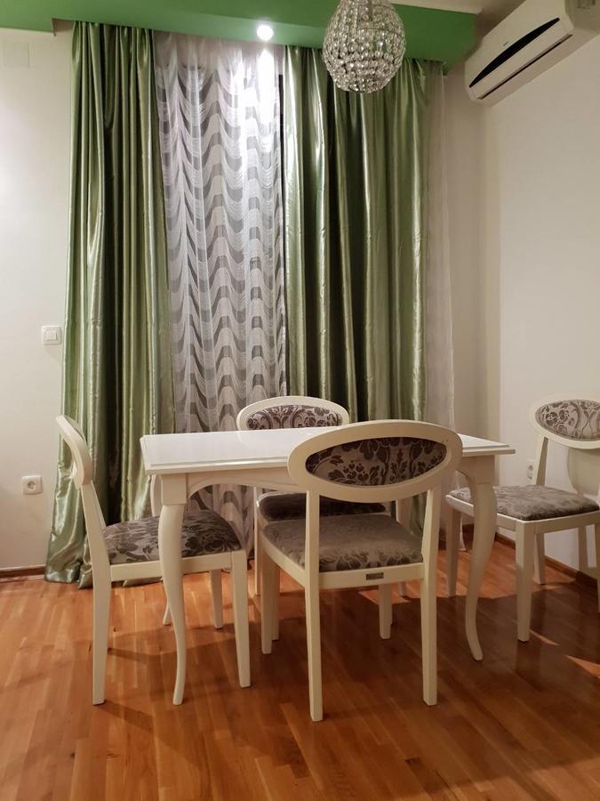 Bozovic Apartamento Bečići Exterior foto
